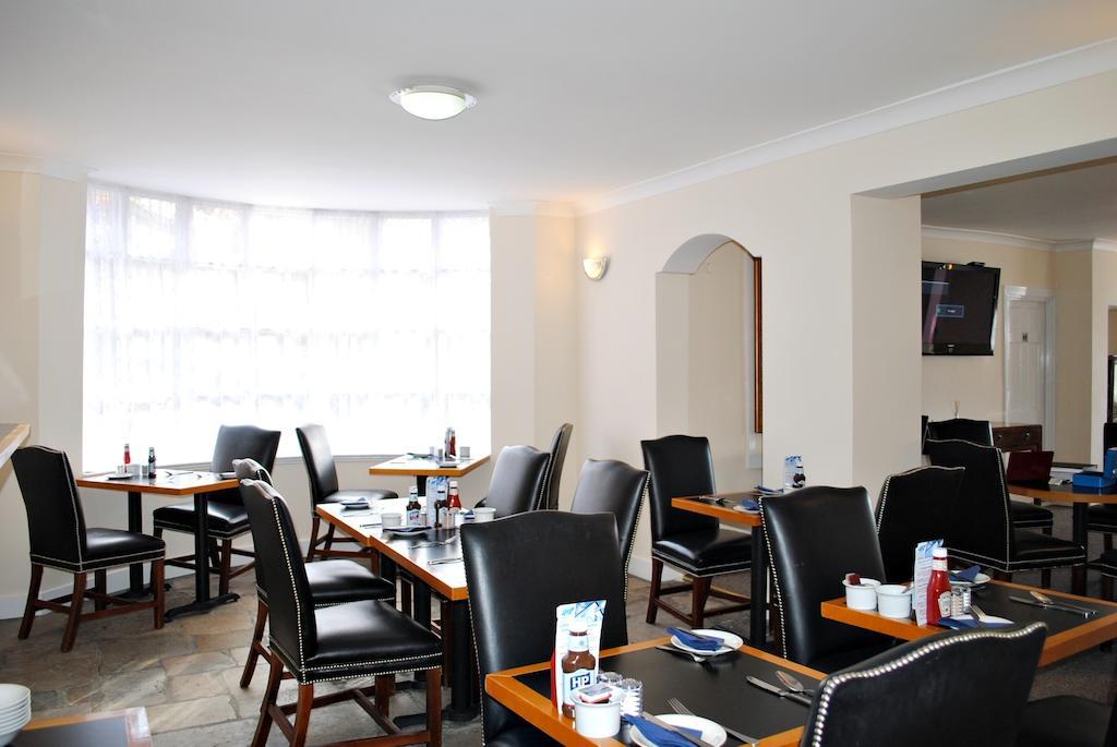 Ferry House Lodge Portsmouth Esterno foto